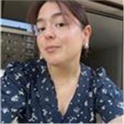 Profesora de inglés, con experiencia en estudiantes desde los 8 años hasta la adultez