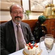Ingegnere Elettronico con 48 anni di esperienza professionale impartisce lezioni di Matematica e Fisica.
