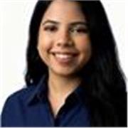 Profesora que es muy paciente, cariñosa y empática.