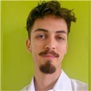 Profesor de inglés con enfoque en adaptación de clases para los estudiantes. Clases personalizadas con énfasis en las habilidades