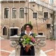 Laureata in lingue offre ripetizioni e aiuto compiti per la lingua inglese a studenti di scuole elementari, medie e superiori