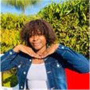 Étudiante bilingue offre des cours Anglais/français pour adolescents et adultes.