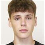 Ragazzo con certificazione C1 Cambridge offre ripetizioni di inglese per ragazzi di superiori. medie