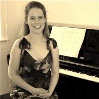 Online Piano lessons with Anna!