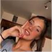 Studentessa di liceo linguistico dona ripetizioni di matematica , inglese , spagnolo e francese
