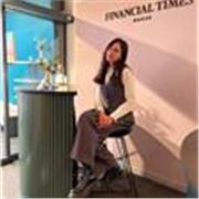 Se sei alla ricerca di un insegnante privato che ti supporti in ogni occasione e sia disposto ad aiutarti sono disponibile