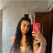 Estudiante de universidad capacitada para dar clases a todas las edades desde primaria hasta bachiller