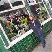 I am a native English speaker and TEFL qualified. I can support you in building up your conversational and grammar skills
