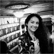 Profesora apoyo refuerzo lectura y escritura