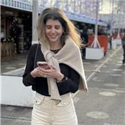 Life coach supporting students online in London, helping build confidence, focus, and resilience