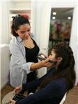 Soy profesora en varios rubros de estética y moda. disfruto dar clases y apuntamos a que las alumnas se lleven todo el conocimiento y secretos para su desarrollo profesional