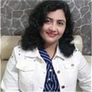 Listen actively and effectively in order to identify and solve doubts and problems to acquire a deeper eract in a friendly and patient manner with students