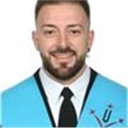 Profesor que imparte clases de refuerzo para cualquier asignatura
