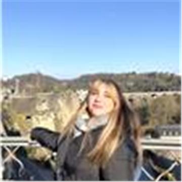 María