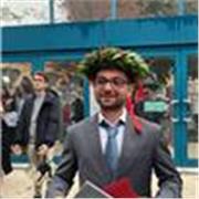 Psicologo clinico-forense impartisce lezioni di psicologia per studenti di liceo e universitari per preparazione ad esami