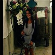 Conosco bene la lingua inglese, mi sto laureando in lingue straniere,  quindi ho competenze anche in francese ed italiano.