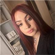 Allieva della scuola superiore, offro aiuto ai studenti delle elementari, medie e superiori (fino alla terza superiore)