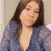 Soy una persona muy responsable, extrovertida, puedo dar calses a niños de primaria y la Eso