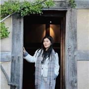 I would describe myself as a motivated, patient, supportive individual who is passionate about helping others learn and improve.