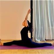 Certified Advanced Yoga teacher, !2 years experienced IT Professional !