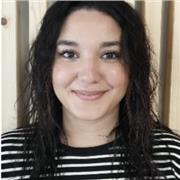 Profesora de apollo para niños con el español