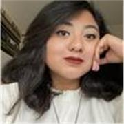 Maestra de ciencias sociales y humanidades