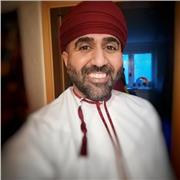 Arabic teacher, teaching Adults, I speak both Arabic and English fluently and can translate too