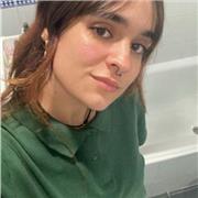 estudiante de 4 de estudios ingleses con ganas ayudar a los alumnos a aprobar ingles o a mejorar en ello