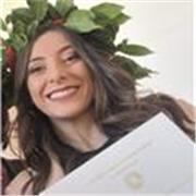 Laureata in inglese e francese offre ripetizioni online di entrambe le lingue dal livello base al livello intermedio (B2)