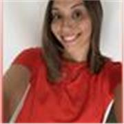 Profesora de biología tanto para chicos de primaria como de secundaria