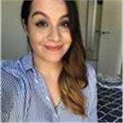 Profesora de inglés/español. Tengo experiencia online y presencial con niños de primaria y secundaria. También enseño español a extranjeros fuera de España a través de Zoom!