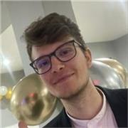 Étudiant niveau bac +2 donne cours de maths et physique sur Lyon et Grenoble.