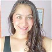 Trabajadora Social con capacidad profesional de enseñar, orientar y mejorar el aprendizaje de niños y niñas