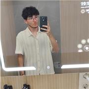 Estudiante de grado superior, con aptitud para la enseñanza de estudiantes de hasta 1° Bach