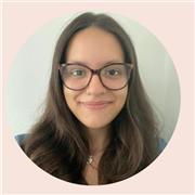 Studentessa di Infermieristica, diplomata al Liceo Linguistico, offre lezioni di inglese per elementari, medie e superiori