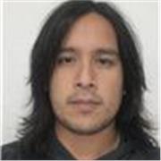 Maestro de apoyo escolar de primaria a preparatoria para refuerzo de conocimientos en el área biológica