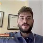 Giornalista, con spiccate doti comunicative e di insegnamento