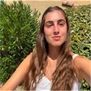 Doy clases particulares de francés (hasta nivel B2) y de inglés (hasta nivel C1). Tanto online como presencial