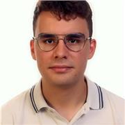 Clarinetista con experiencia con niños ofrece clases particulares de música en Sevilla