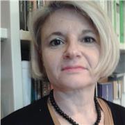 Trasforma il tuo inglese in sicurezza, fluidità e successo. Contattami e studieremo un percorso adatto a te