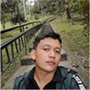 Ayudante de tareas, estudiante de Ingeniería