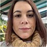 Maestra de educación primaria, graduada hace dos años y con experiencia en clases particulares