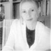 12 ans d'expérience de l'enseignement universitaire en info- -com, plus de 20, en français, culture gé et expression, en BTS.