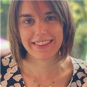 Profesora de Ed. Infantil, Ed. Primaria e Inglés, imparte clases de Inglés principalmente, otras áreas, y refuerzo educativo.