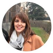 Lezioni private di diritto, economia, filosofia, lingue inglese e francese, italiano per stranieri, sostegno; Laurea in Scienze Politiche e laureanda in Psicologia (corso di studi in inglese)