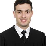 Profesor con experiencia en clases online de lengua.