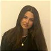 Estudiante de bachillerato con experiencia de dos años y medio en cuidado, recogida y ayuda con CURSOS DE PRIMARIA.