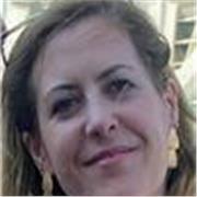 Profesora de contabilidad para todas las edades y niveles.