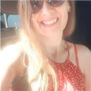 Profesora Formación en Lenguaje Musical Orientacion en Canto Popular /Piano Inicial la Voz como recurso Expresivo Psicoeducacion