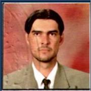 Licenciado en Ingeniería Industrial. Imparte clases particulares para adolescentes y jovenes